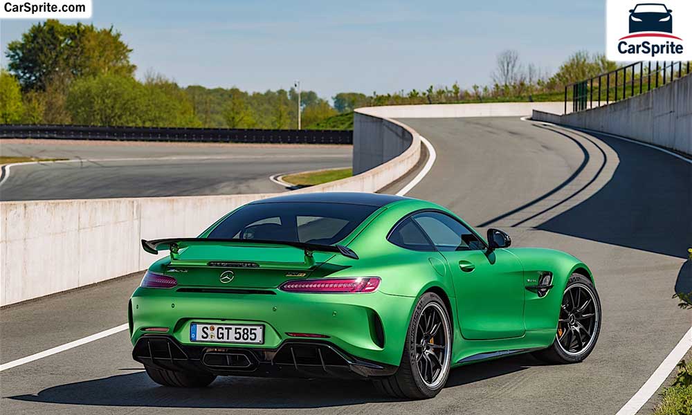 Mercedes Benz AMG GT 2018 prices and specifications in Kuwait | Car Sprite