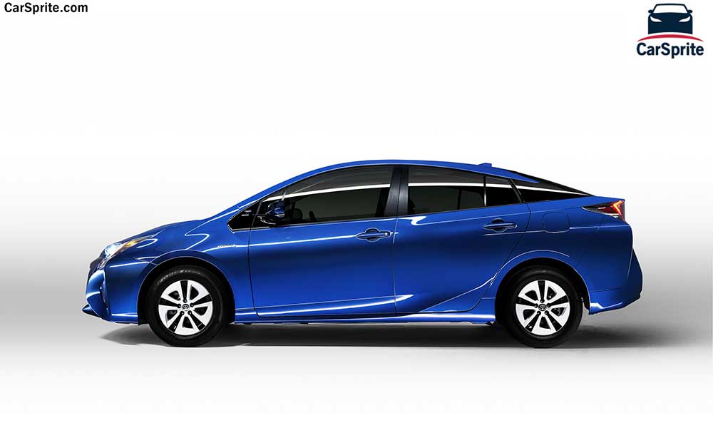 Toyota Prius 2018 prices and specifications in Kuwait | Car Sprite